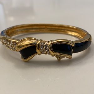 Vintage Swarovski Bow Ribbon Bangle Bracelet